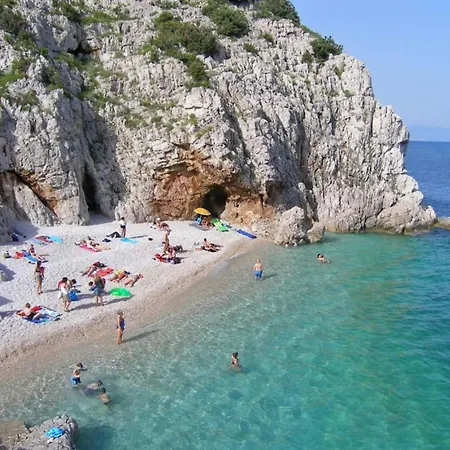 Wonderful With Sea View And Shared Pool * Brseč