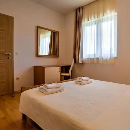 Wonderful With Sea View And Shared Pool Appartamento *